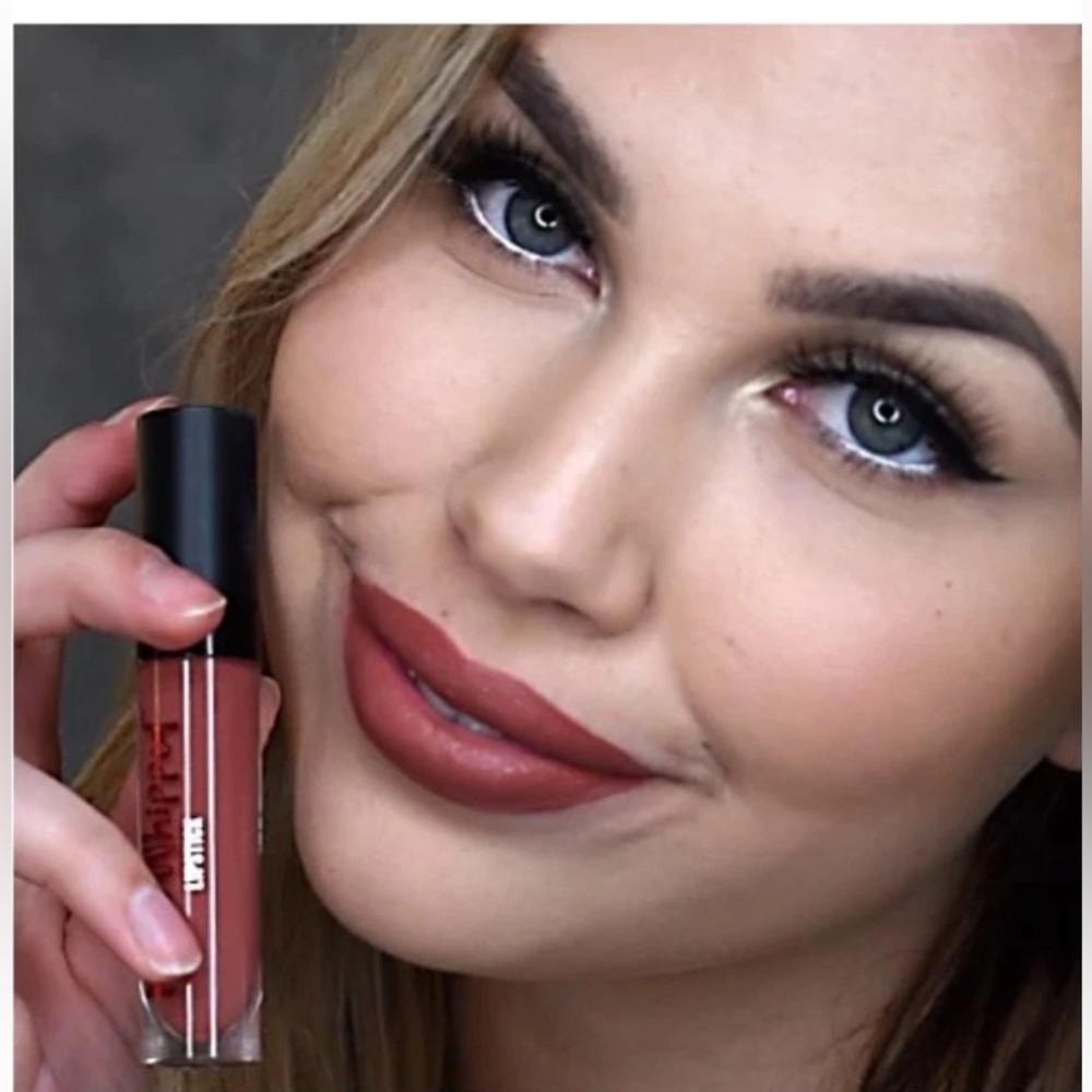 Ardell Whipped Liquid Lipstick Matte“Upscale Flavor” - New Sealed